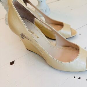 Enzo Angiolini Pale Yellow Gold Peep-Toe Wedges